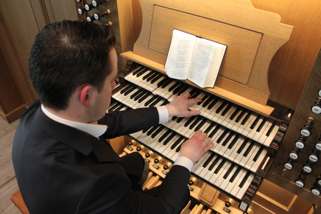 Bart - orgel (2)